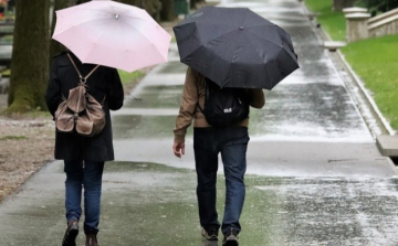 Szükség lesz az esernyőkre!