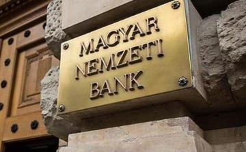 Az MNB 27 millió forint bírságot szabott ki négy bankra.
