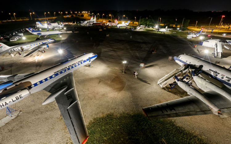 Repülőtér éjszakája - Különleges programokkal készül a ferihegyi repülőmúzeum.