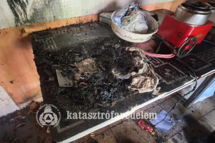 Lakástűzzel indult a hét.