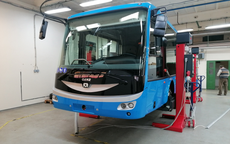 A GTKB Ganz Transelektro Közlekedési Berendezéseket Gyártó Kft. fejleszti buszgyártási képességét.
