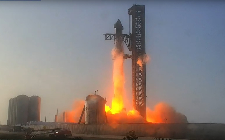 Felrobbant a SpaceX űrrakétája