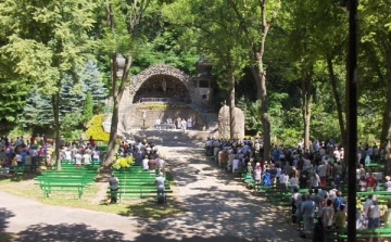 Több ezer látogató Szentkúton