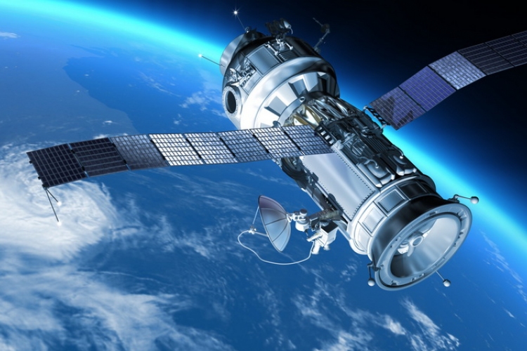 Egy rég elveszett műholddal akarja felvenni a kapcsolatot a NASA