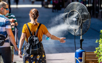Nyáriasan meleg idővel indul a hét.