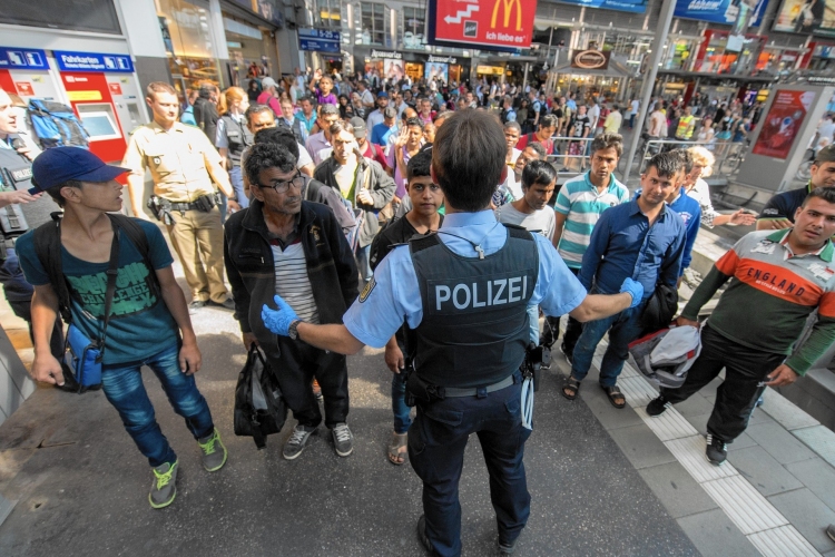 Illegális bevándorlás - A németek többsége aggódik a menekülthullám miatt