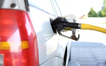 Több mint 3 százalékkal nőtt az üzemanyag-fogyasztás tavaly