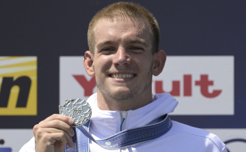 Vizes vb - Rasovszky Kristóf ezüstérmes a nyílt vízi úszók 10 kilométeres versenyében!