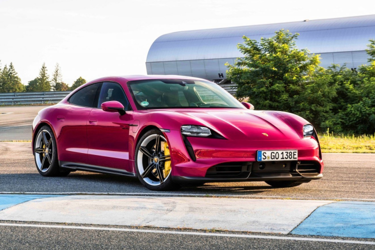 Szoftverfrissítéssel lett fürgébb a Porsche Taycan Turbo S