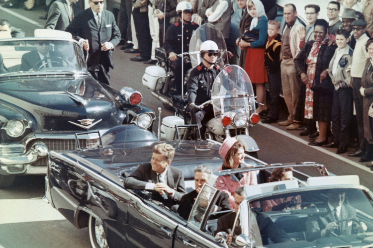 Ki ölte meg Kennedyt - mi az igazság az amerikai elnök halálával kapcsolatban?