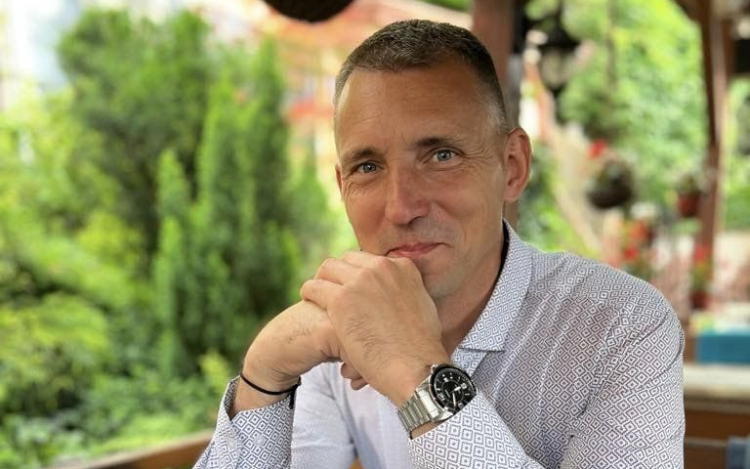 Kreicsi Bálint polgármesterjelölt - VÁROSFEJLESZTÉSI PROGRAM - 13. Településrészi centrumok és közösségi terek