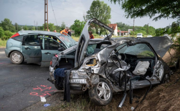Közúti közlekedési balesetekben meghaltak száma Magyarországon (2001-2022)