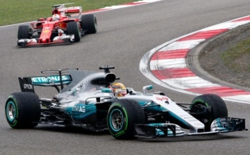 Kínai Nagydíj - Hamilton nyert és visszavágott Vettelnek