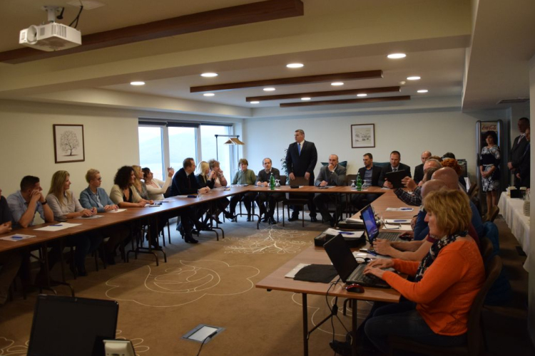 Megyei balesetmegelőzési titkárok képzése Hollókőn