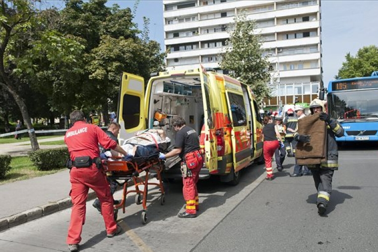 Két embert elütött egy busz Budapesten, egyikük meghalt