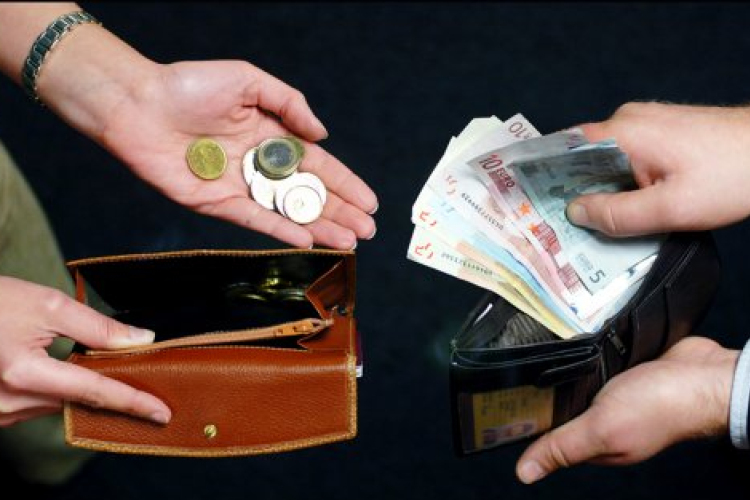 Csökkenő bérek Nógrádban