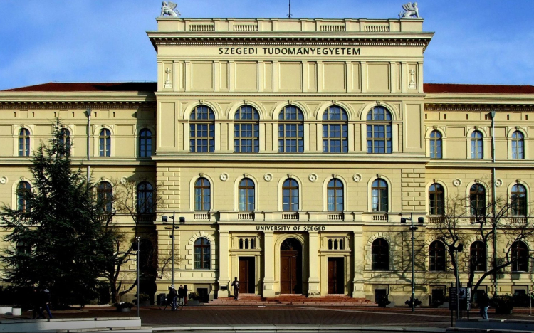 Fizikus-mérnöki alapszak indul a Szegedi Tudományegyetemen.