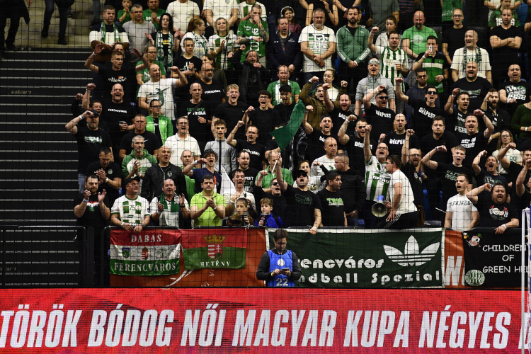 Női kézilabda MK - Sorozatban harmadszor a Ferencvárosé a trófea.